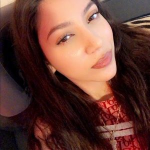 Meet your Posher, Sanchez